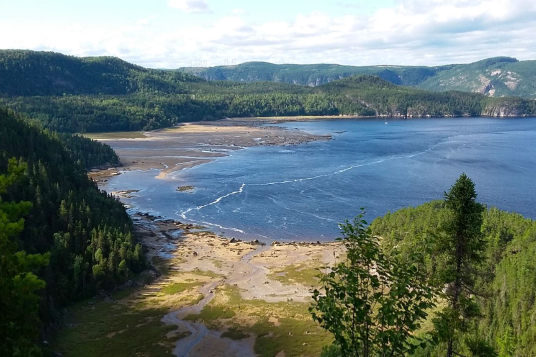Une image du paysage du Parc national du Fjord-du-Saguenay.